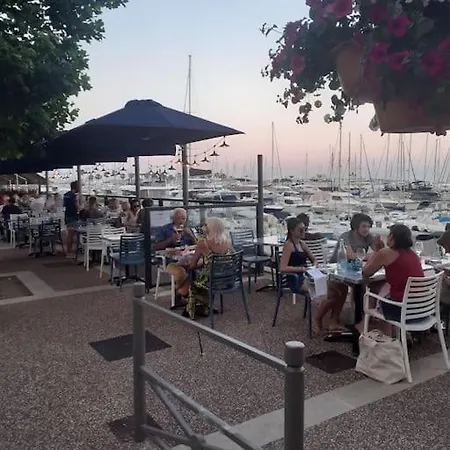 Jolie 2p Au Centre De Golfe-juan A 2mn Des Plages Διαμέρισμα
